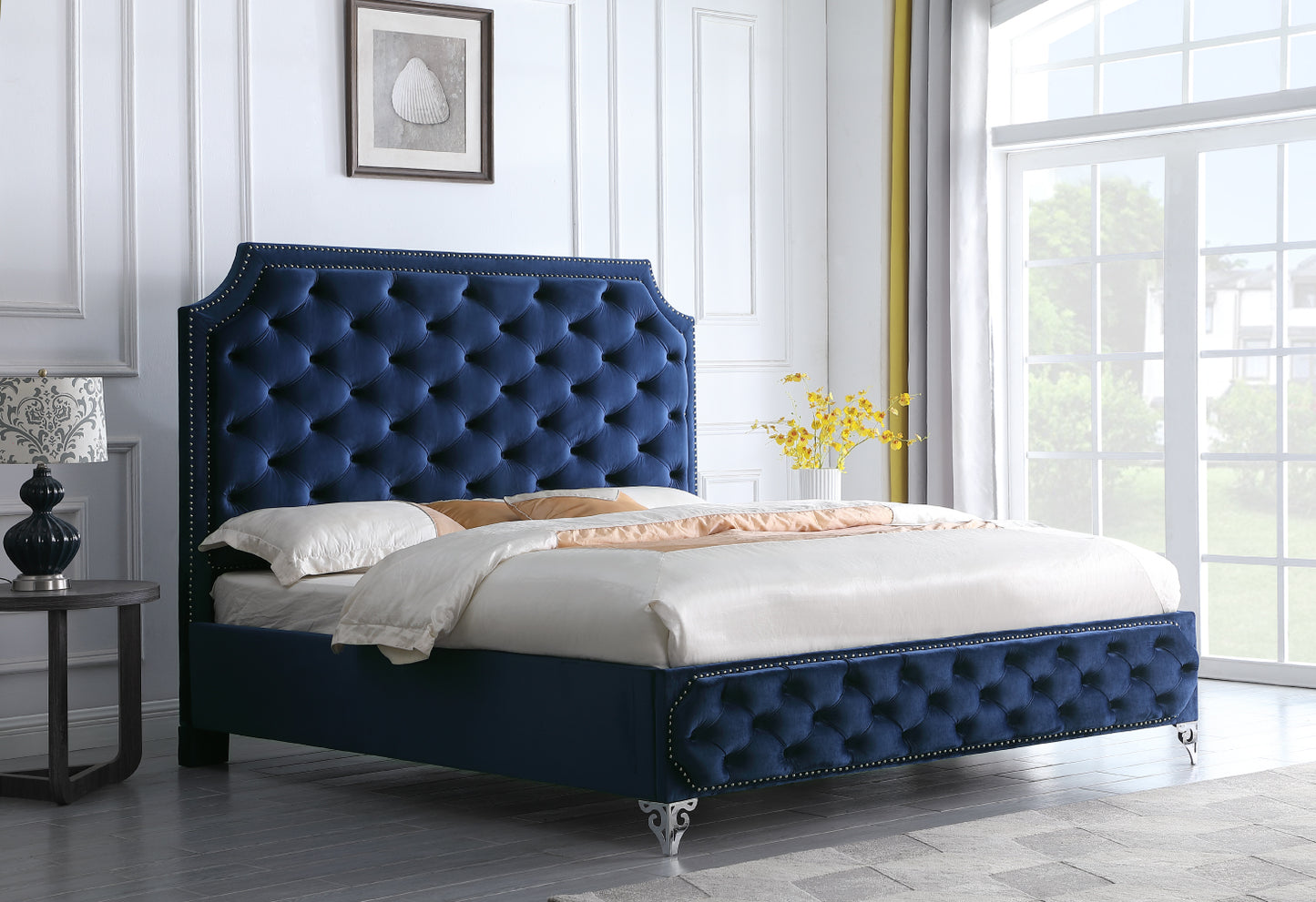 Leilah Velvet Platform Bed