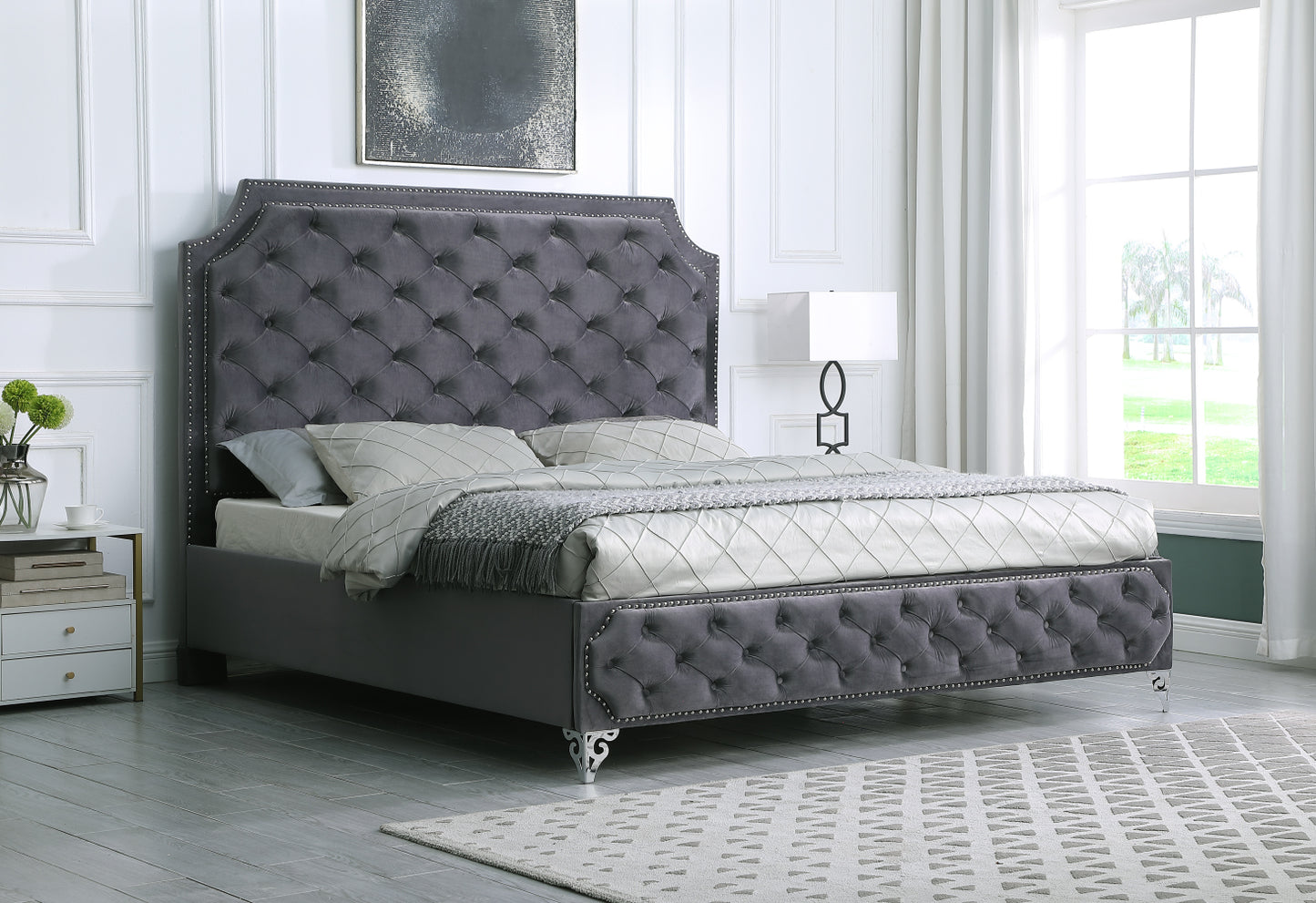 Leilah Velvet Platform Bed